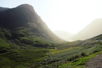 (c) Gotravelscotland.com